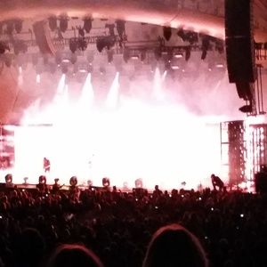 Meet your Posher, Betsy